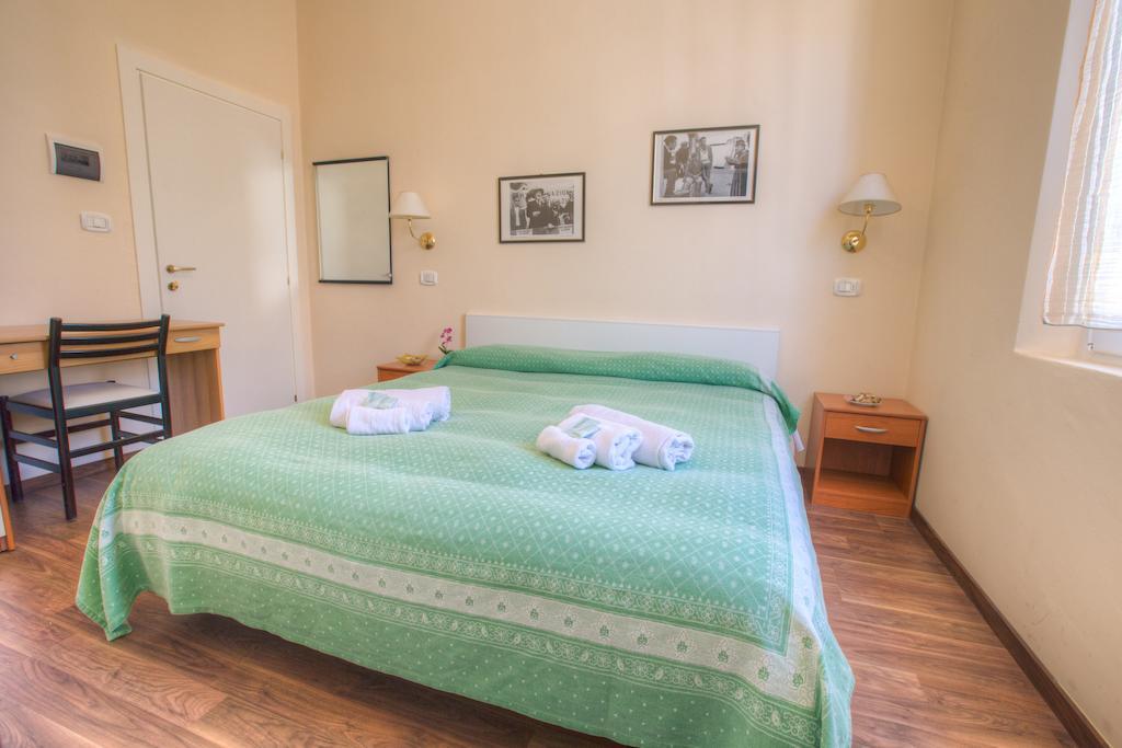 Hotel Villa Maria Rimini Ruang foto