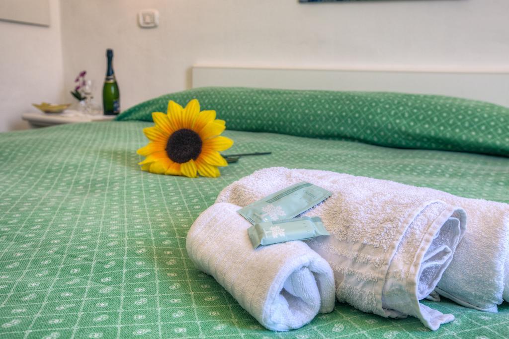 Hotel Villa Maria Rimini Ruang foto